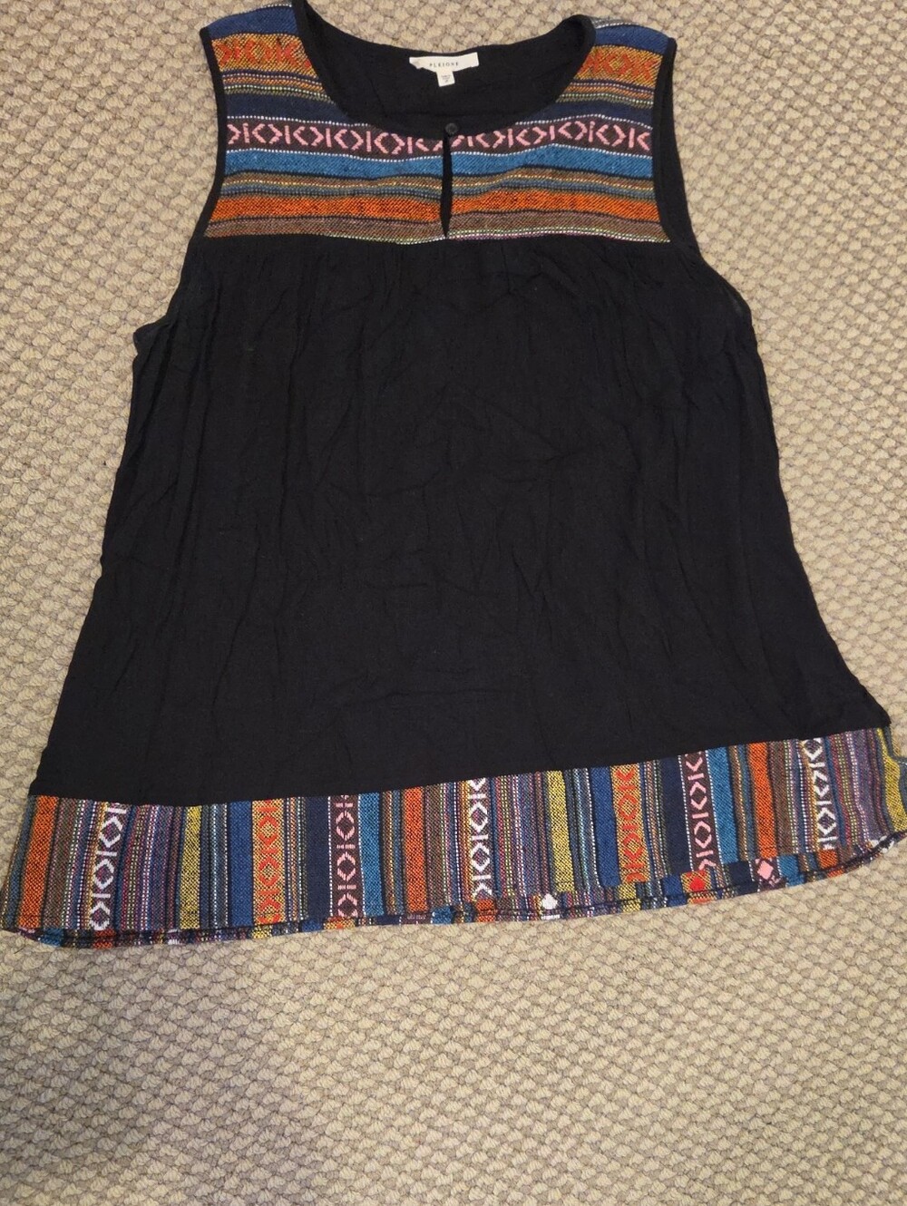 Pleione Black Tank with Multicolor Aztec Yoke Sz MED